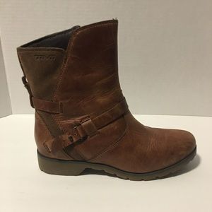 Women’s Brown Leather Teva Boots- BRAND NEW!